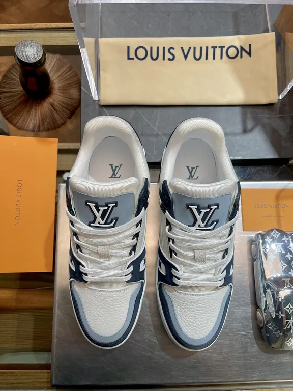 Louis Vuitton Shoe 